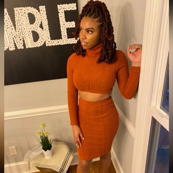 knit sweater top & skirt - Picture 13 of 16